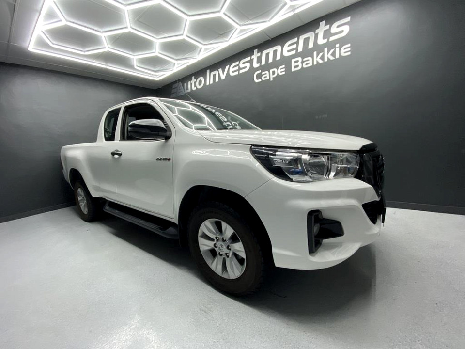 TOYOTA HILUX 2.4 GD-6 RB SRX P/U E/CAB, image 1