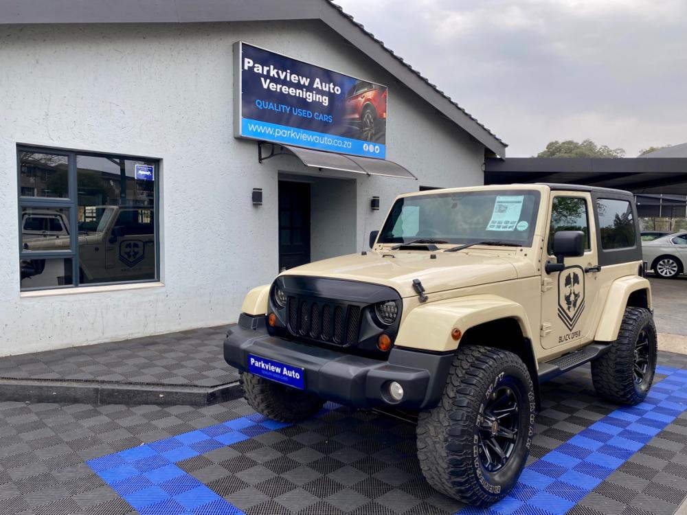 Jeep Wrangler 3.8L Sport, image 1