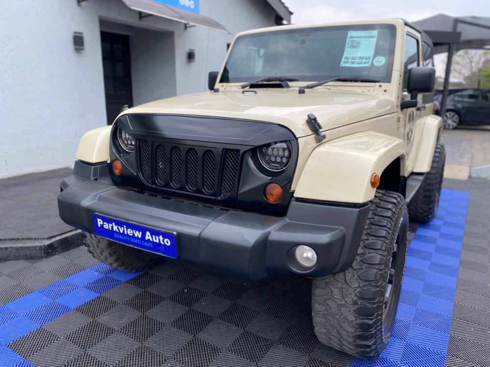 Jeep Wrangler 3.8L Sport, image 2