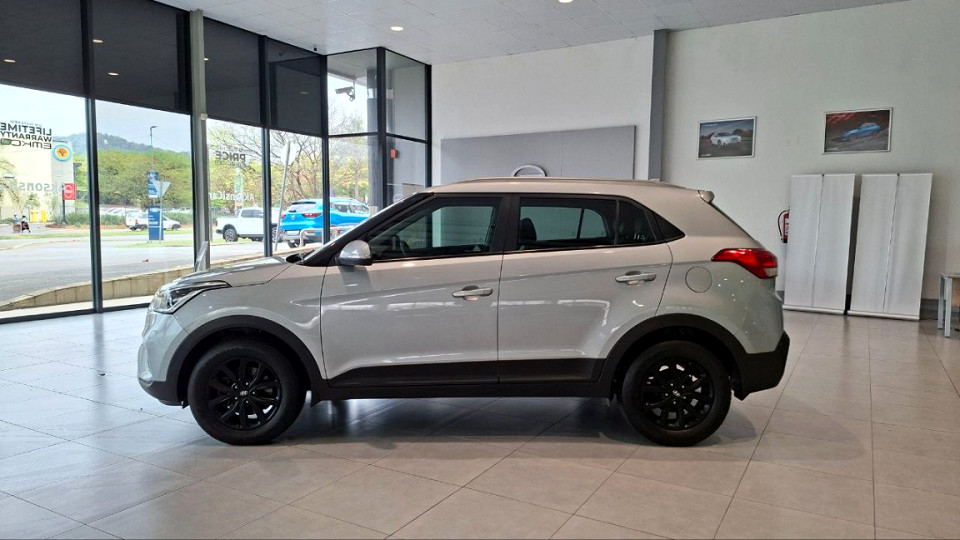 HYUNDAI CRETA 1.6 EXECUTIVE A/T, image 2
