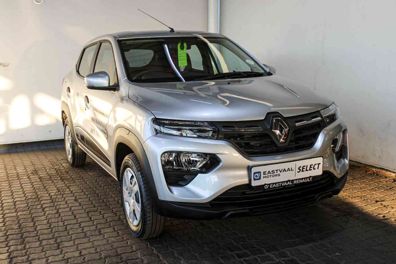 RENAULT KWID 1.0 DYNAMIQUE 5DR AMT, image 1