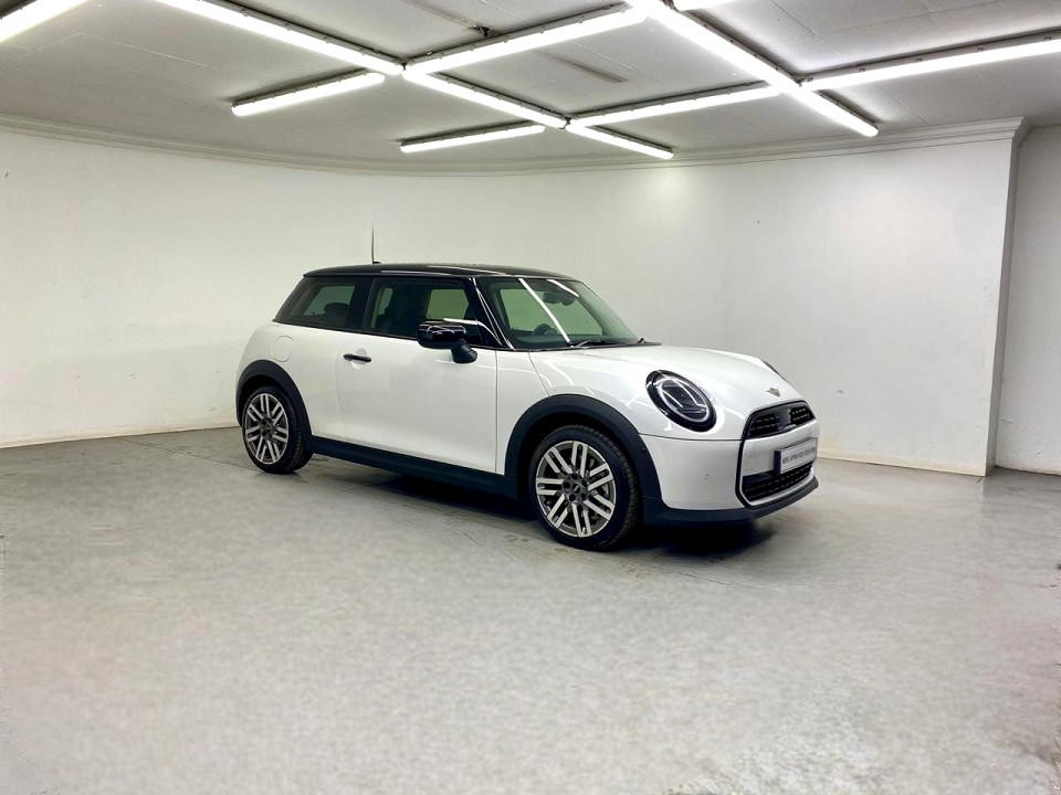 MINI COOPER A/T (F66), image 1
