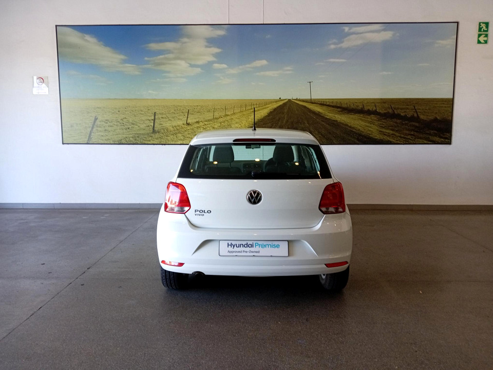 VOLKSWAGEN POLO VIVO 1.6 COMFORTLINE TIP (5DR), image 2