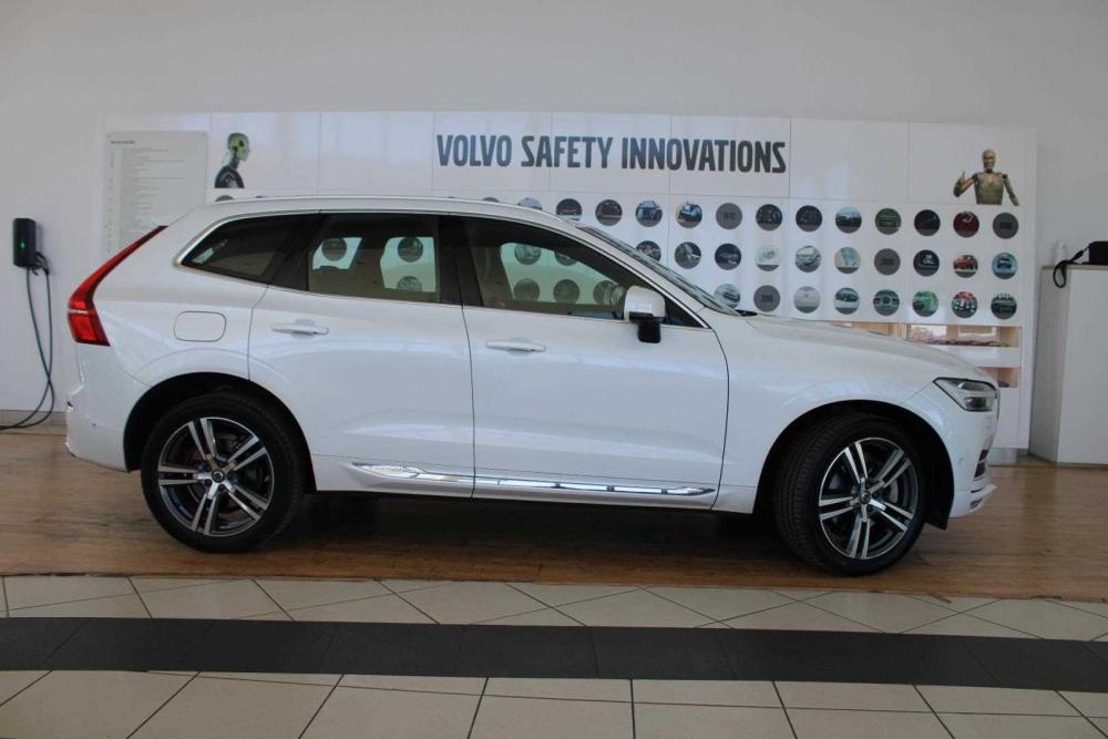 Volvo XC60 T5 AWD Inscription, image 2