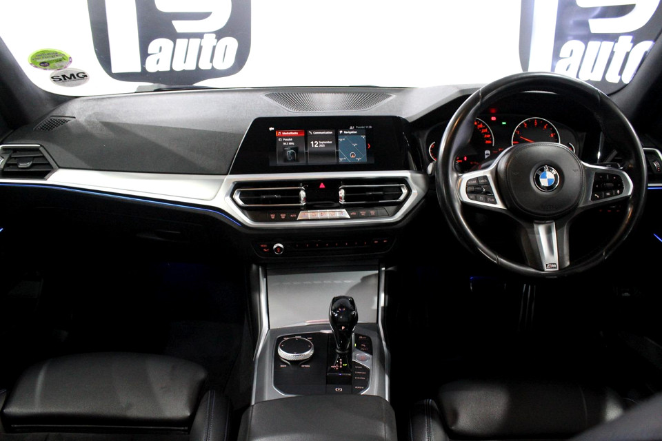 BMW 320i M SPORT A/T (G20), image 2