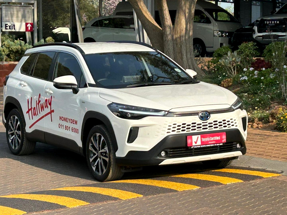 TOYOTA COROLLA CROSS 1.8 XR, image 2