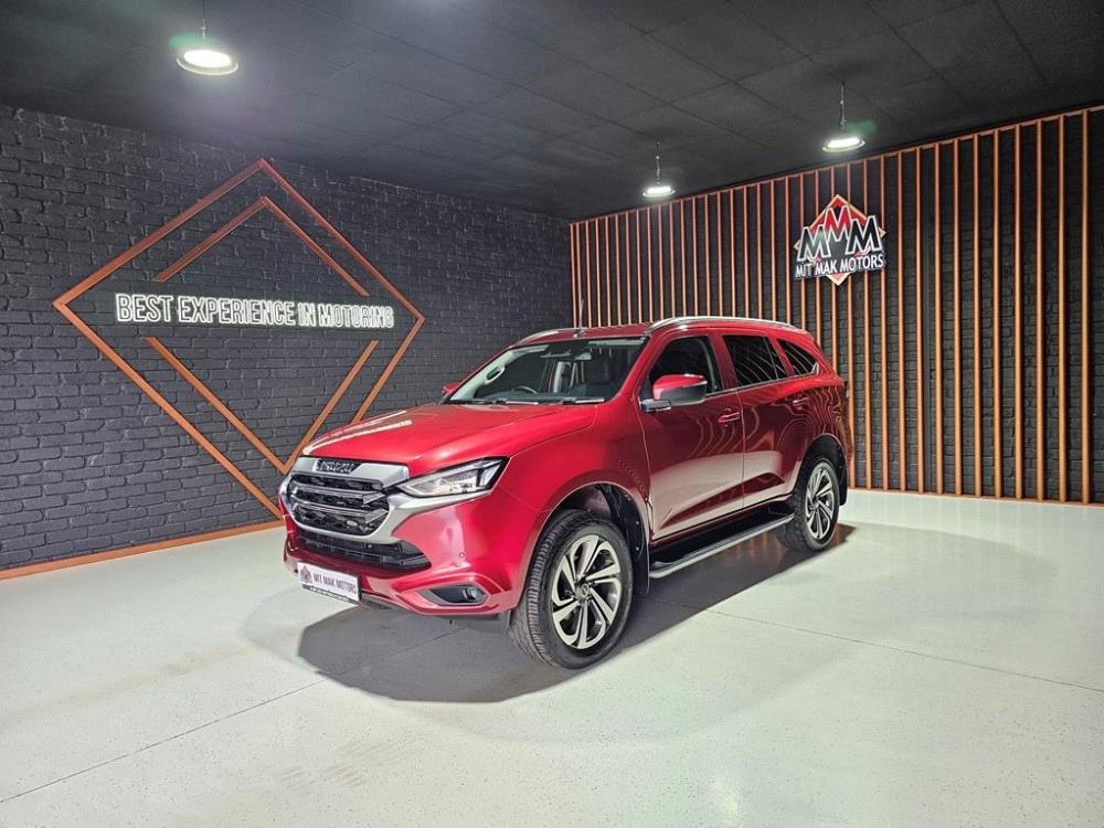 Isuzu mu-X 3.0 Onyx 4X4, image 1