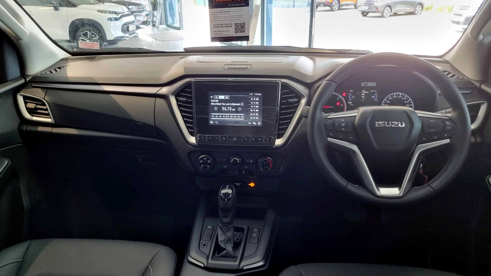 ISUZU D-MAX 1.9 Ddi HR LS A/T D/C P/U, image 2