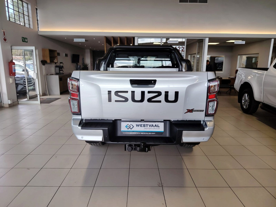 ISUZU D-MAX 1.9 Ddi HR X-RIDER A/T D/C P/U, image 2