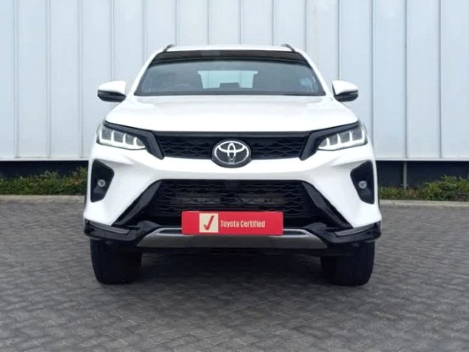 TOYOTA FORTUNER 2.8 GD-6 AT (MHEV), image 2
