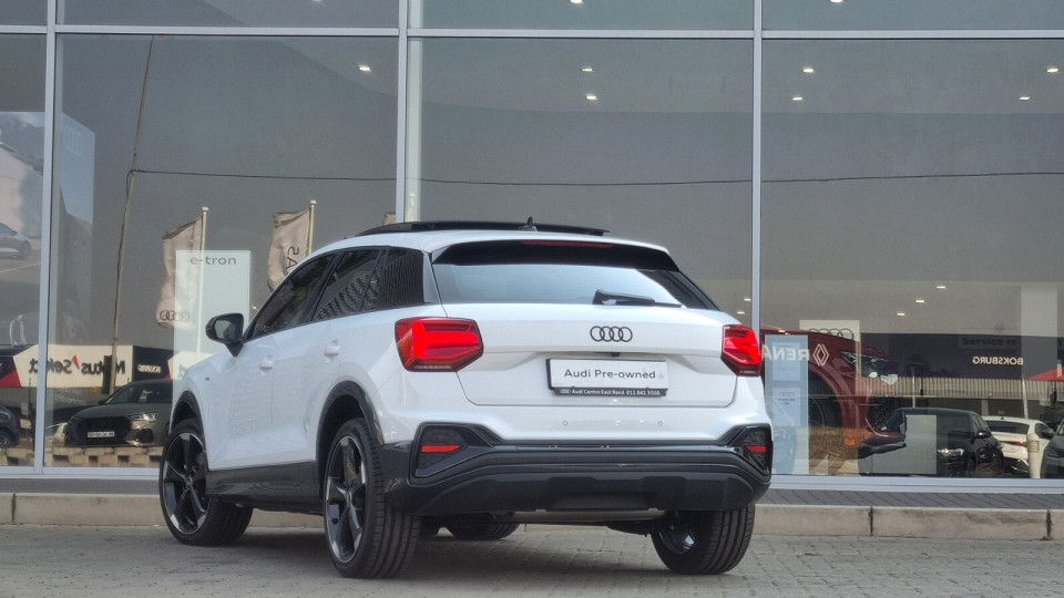 AUDI Q2 35 TFSI BLACK EDITION TIP, image 2