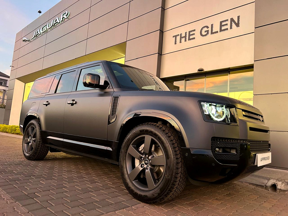 LAND ROVER DEFENDER 130 3.0D HSE X-DYNAMIC (D350), image 1