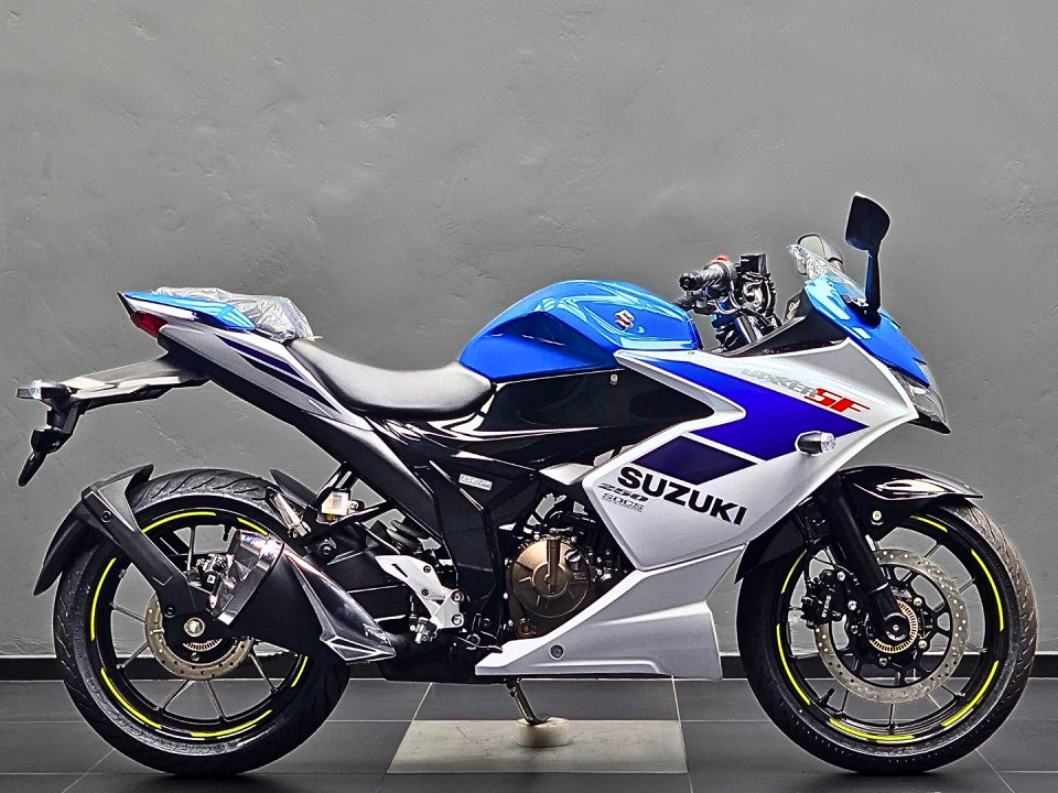 SUZUKI 250 F, image 2