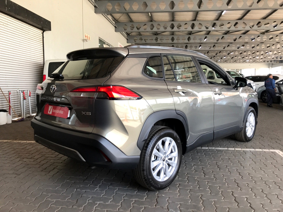 TOYOTA COROLLA CROSS 1.8 XS , image 2