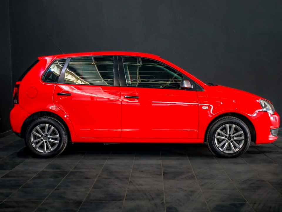 Volkswagen Polo Vivo Hatch 1.6 Trendline, image 2