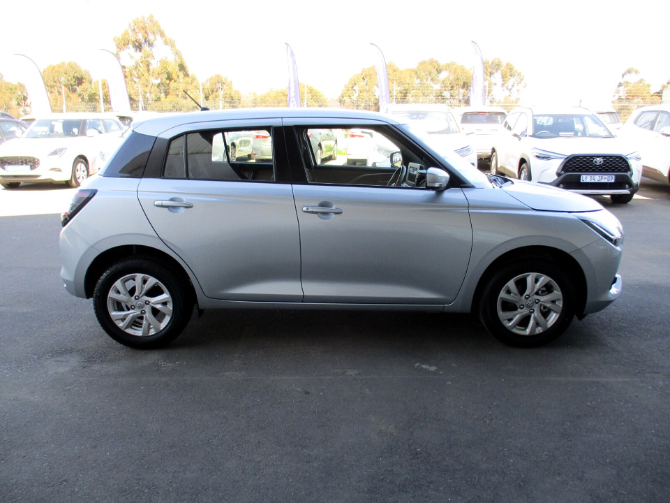 SUZUKI SWIFT 1.2 GL+, image 2