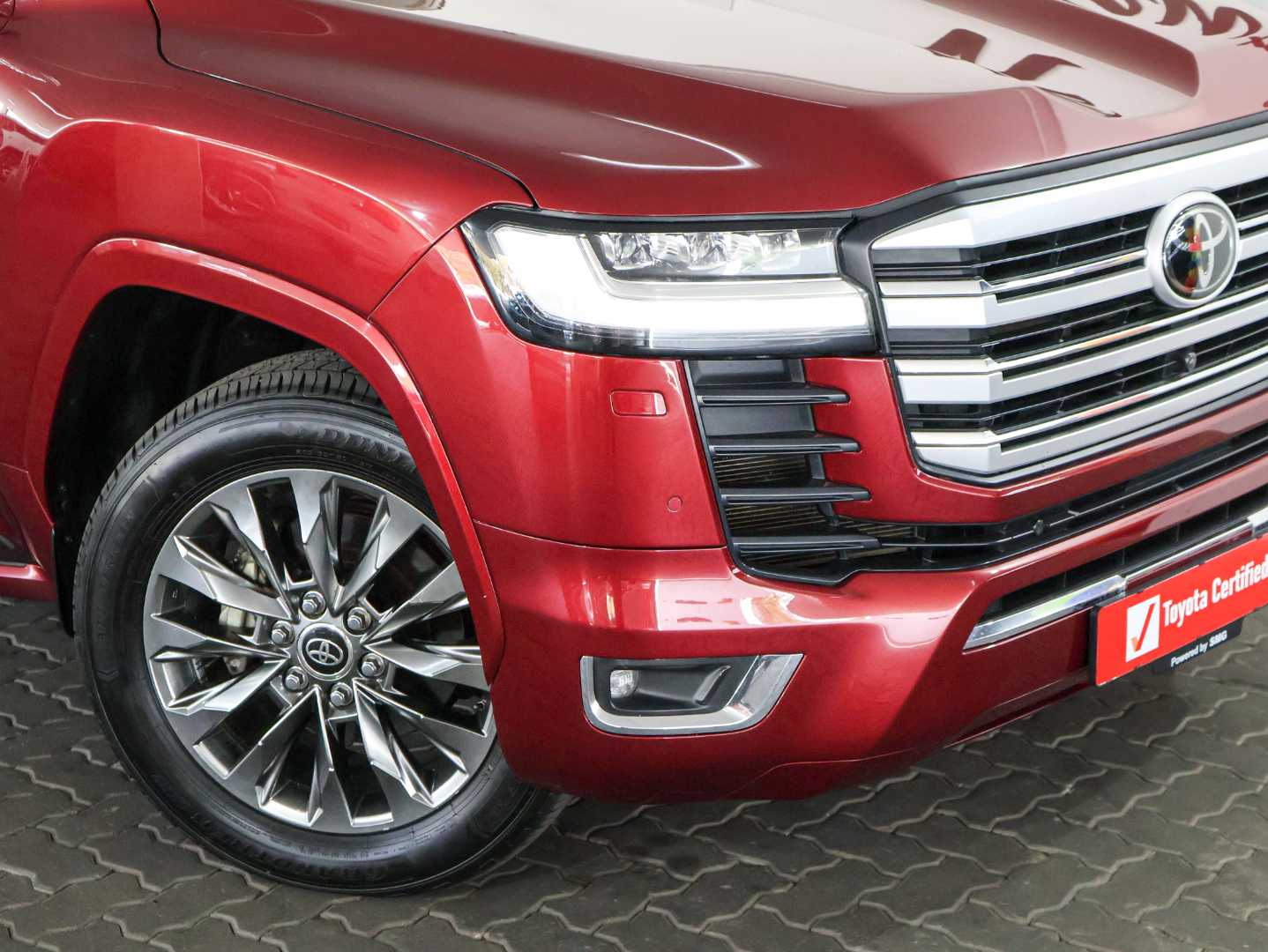 Toyota Land Cruiser 300 V6 3.5T ZX, image 2