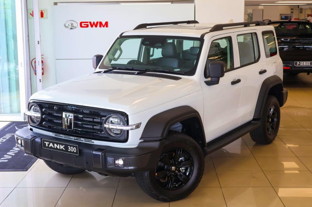 GWM Tank 300 2.4TD 9AT Luxury, image 1