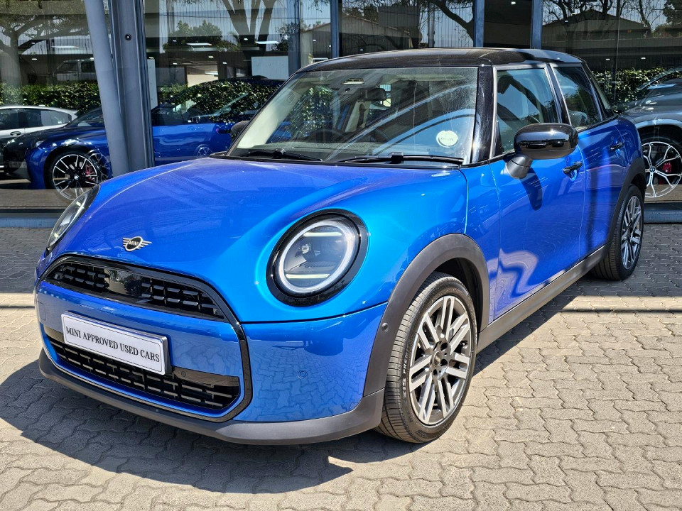 MINI COOPER A/T (F65), image 1