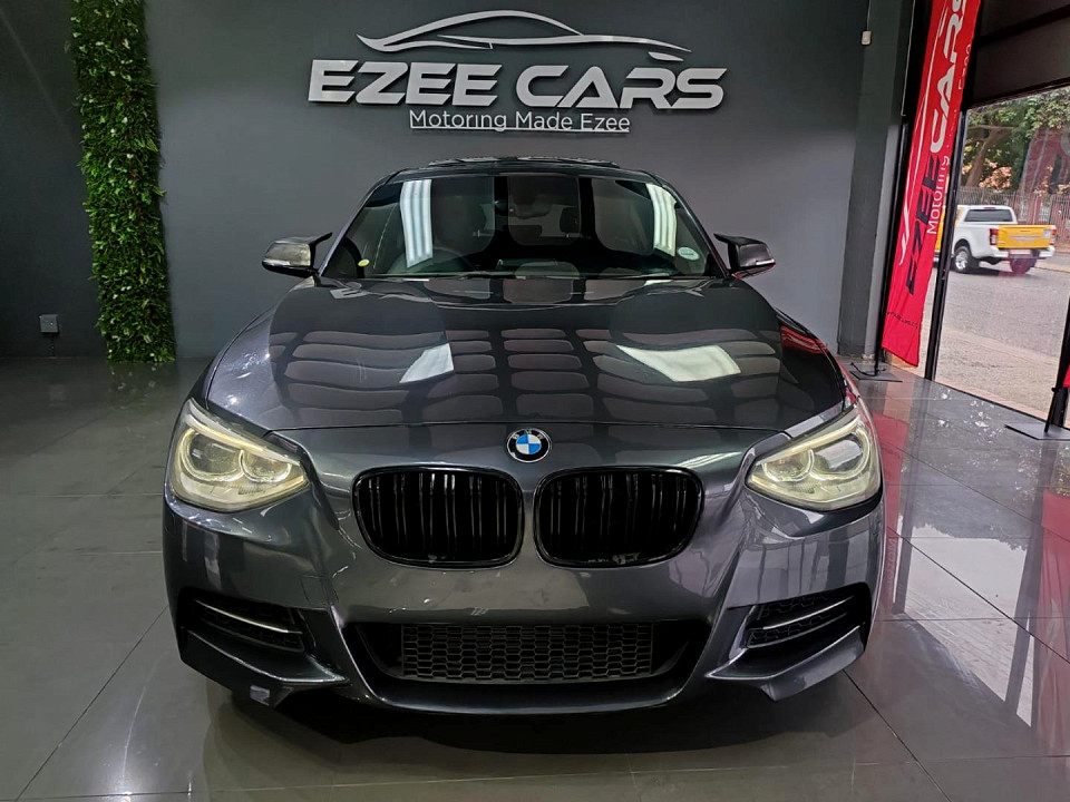 BMW M135i 5-door auto, image 2