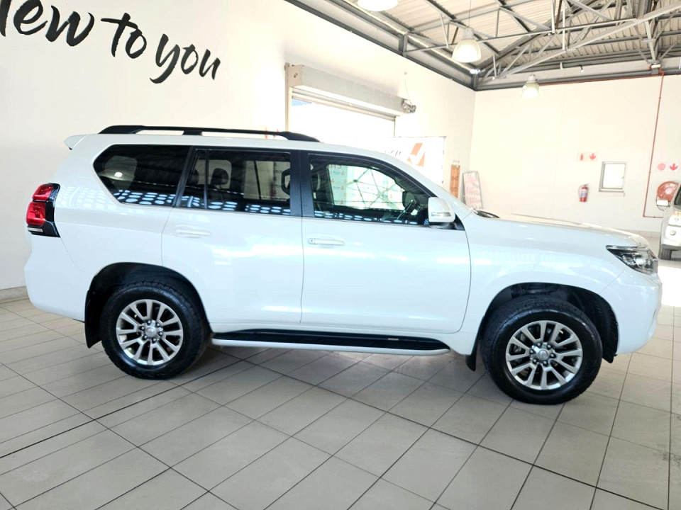 TOYOTA PRADO VX-L 2.8GD A/T, image 2
