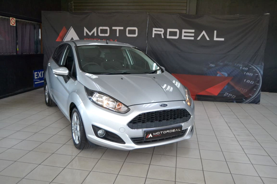 FORD FIESTA 1.0 ECOBOOST TREND POWERSHIFT 5DR, image 1