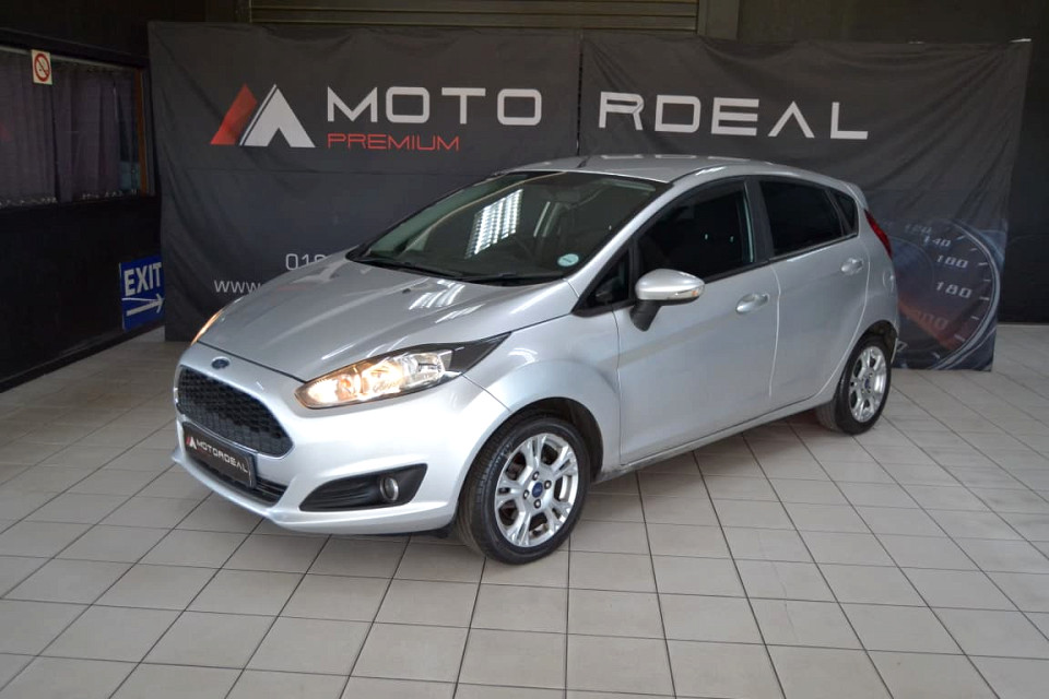 FORD FIESTA 1.0 ECOBOOST TREND POWERSHIFT 5DR, image 2