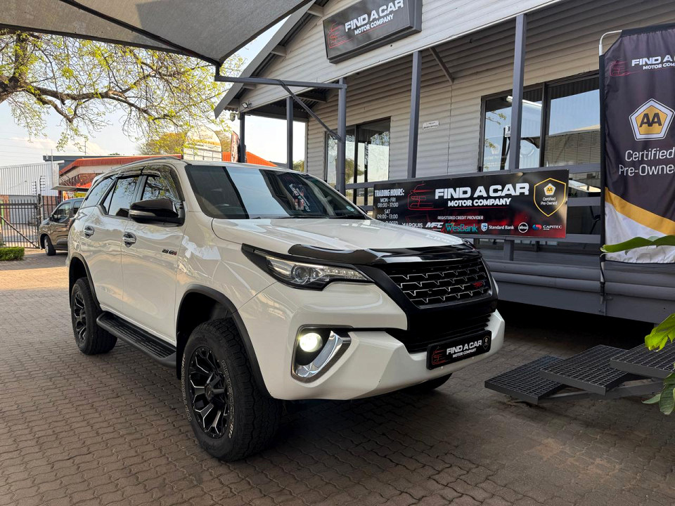 TOYOTA FORTUNER 2.8GD-6 R/B, image 1