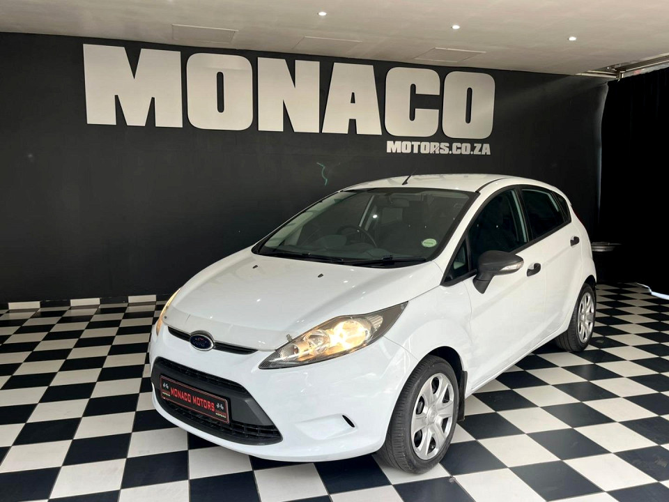 FORD FIESTA 1.4i AMBIENTE 5Dr, image 2