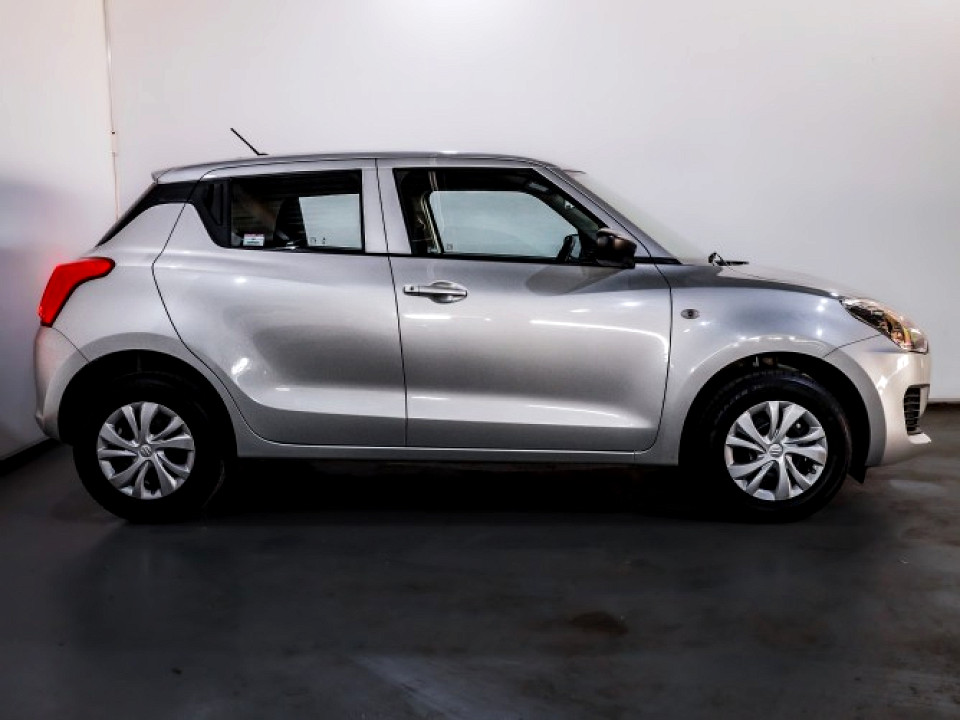 SUZUKI SWIFT 1.2 GA, image 2