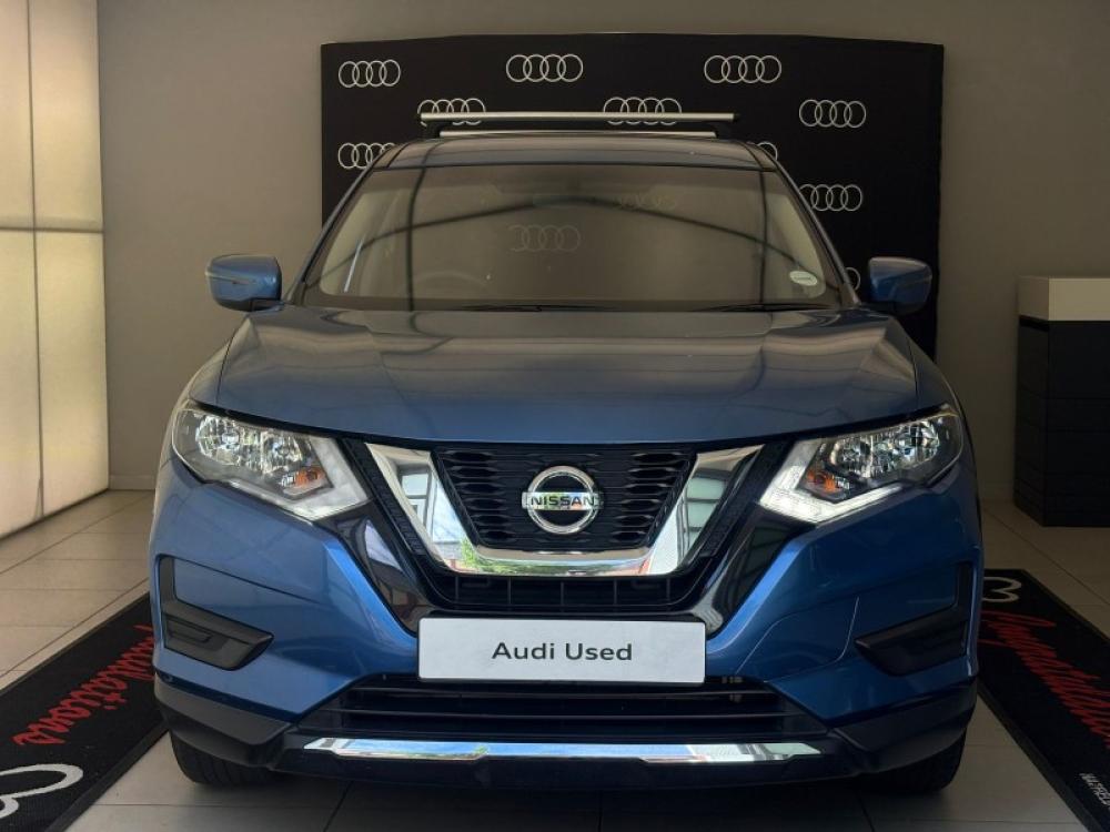 Nissan X-Trail 2.0 Visia, image 2