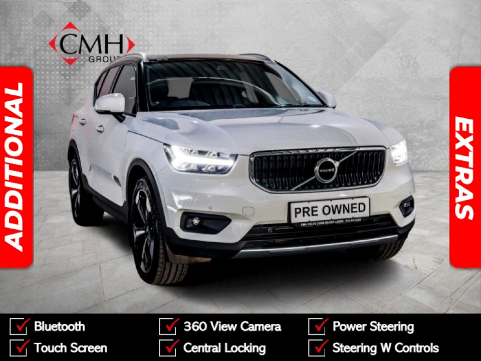 VOLVO XC40 T5 MOMENTUM AWD GEARTRONIC, image 1