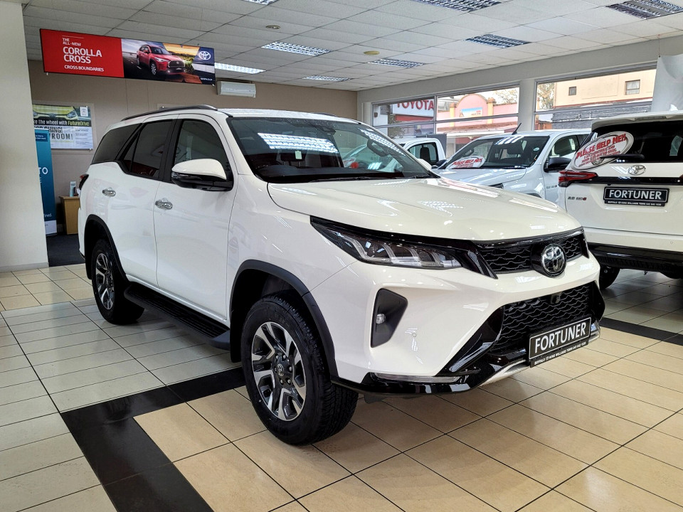 TOYOTA FORTUNER 2.8 GD-6 4X4 AT (MHEV), image 1