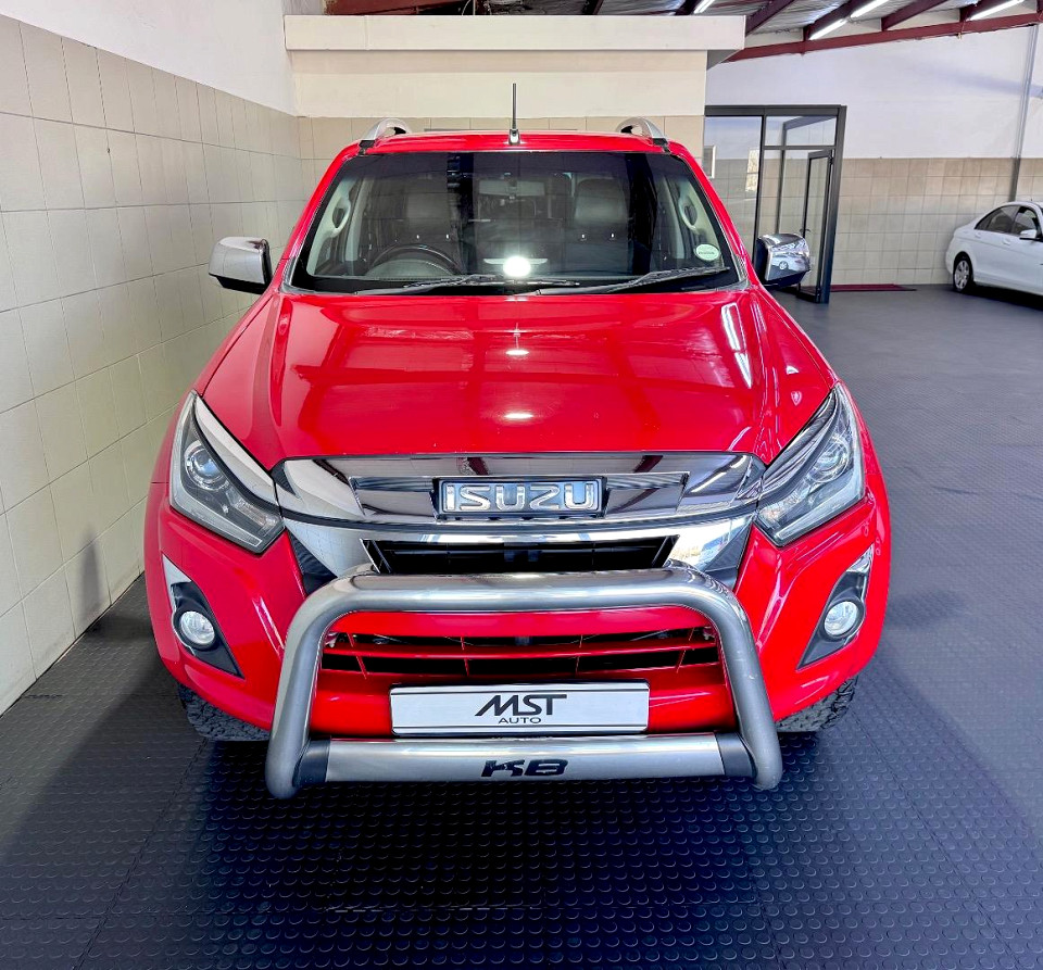 ISUZU D-MAX 300 LX 4X4 A/T D/C P/U, image 2