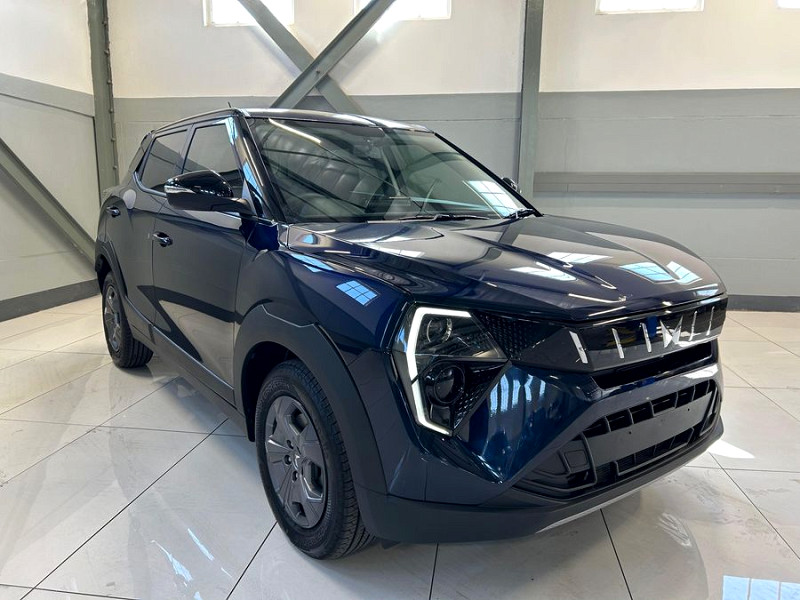 MAHINDRA XUV3XO 1.2T MX2 A/T, image 1