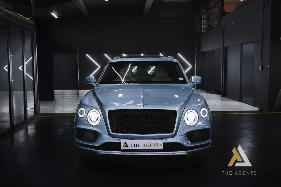 BENTLEY BENTAYGA 4.0 V8, image 2