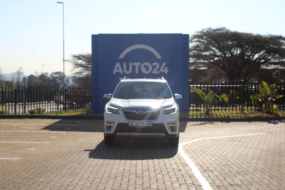 SUBARU FORESTER 2.0i CVT, image 2