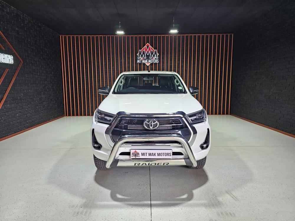 Toyota Hilux Double Cab 2.8GD6 4X4 Raider AT, image 2