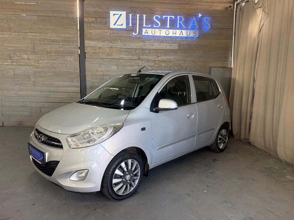HYUNDAI i10 1.1 GLS/MOTION, image 1