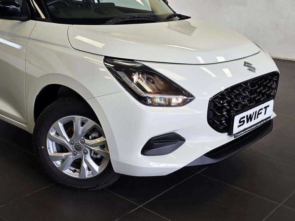 Suzuki Swift 1.2 GL+ CVT, image 2