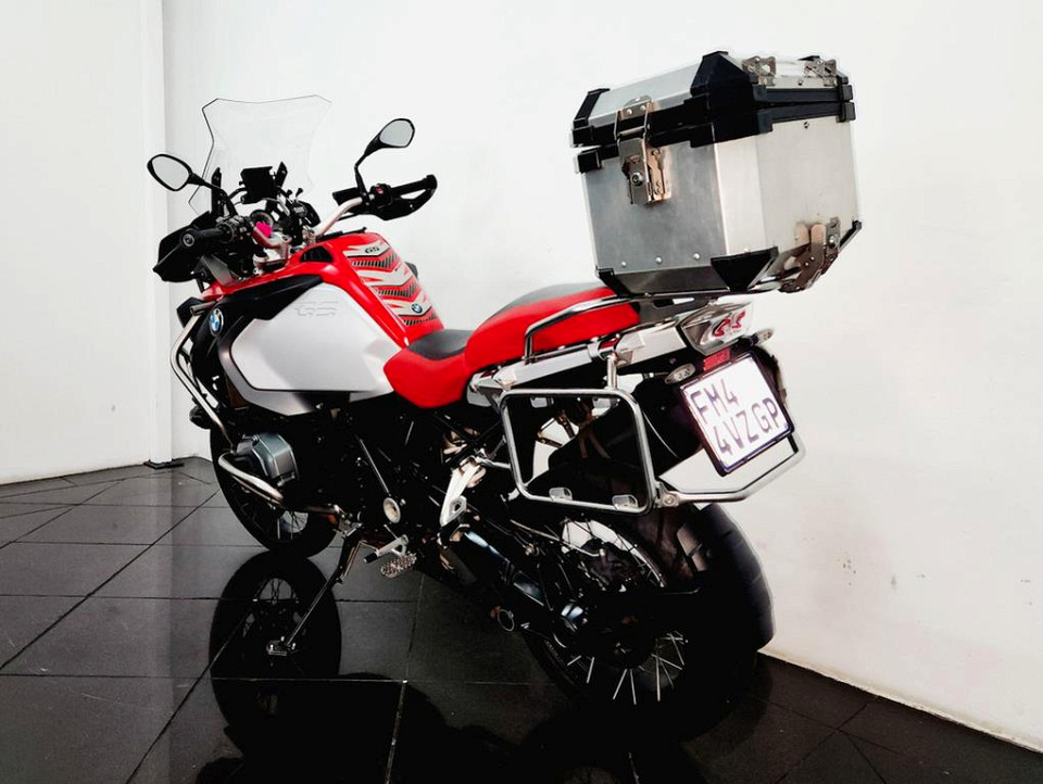 BMW Adventure, image 2