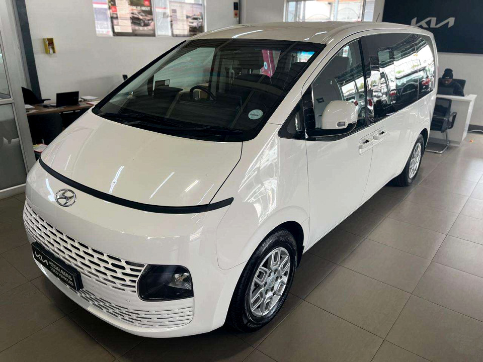 HYUNDAI STARIA 2.2D EXECUTIVE A/T , image 1