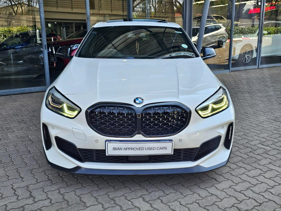BMW M135i xDrive, image 2
