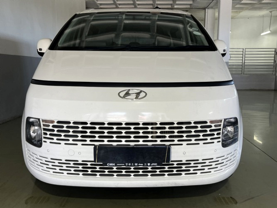 HYUNDAI STARIA 2.2D MULTICAB A/T (5 SEAT), image 2