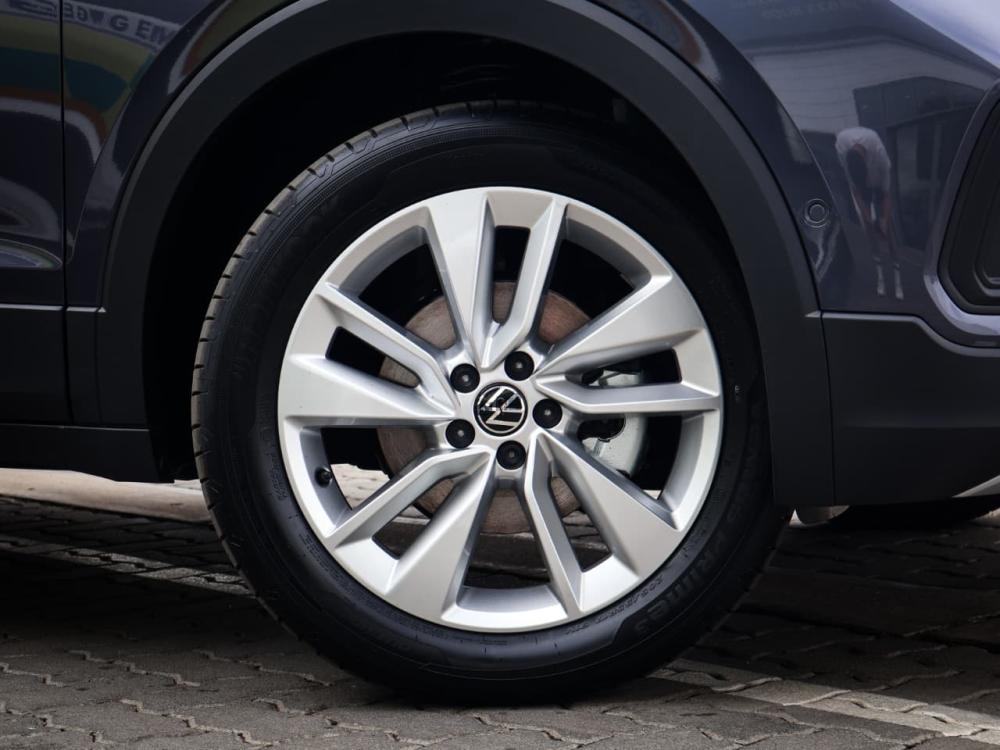 Volkswagen T-Cross 1.0 TSI Life DSG, image 2