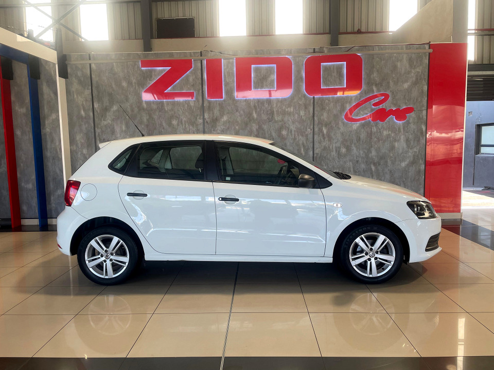 VOLKSWAGEN POLO VIVO 1.4 TRENDLINE (5DR), image 2