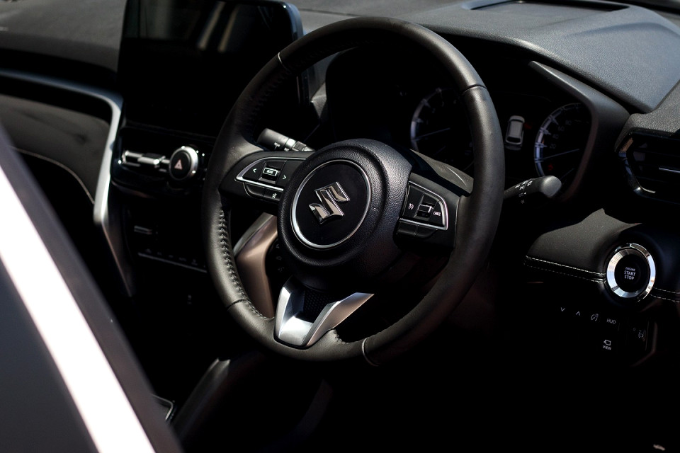 SUZUKI GRAND VITARA 1.5 GLX A/T, image 2