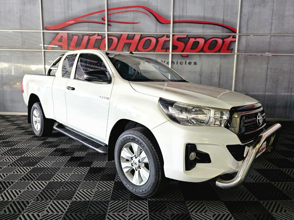 TOYOTA HILUX 2.4 GD-6 RB SRX P/U E/CAB, image 2