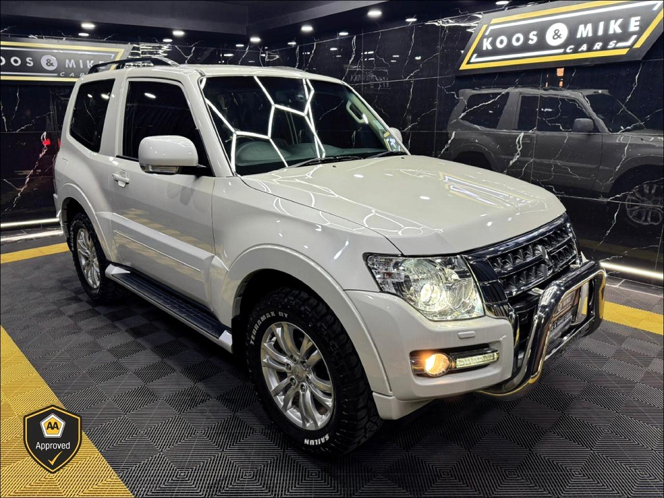 MITSUBISHI PAJERO 3.2 Di - Dc GLS SWB A/T, image 2