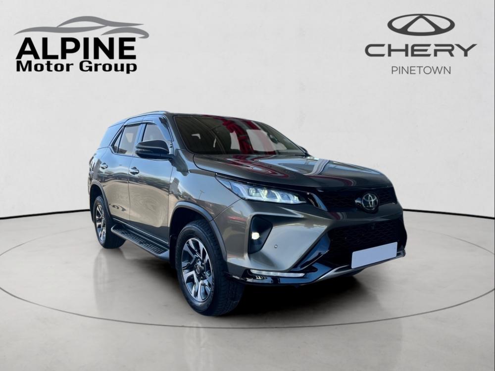 Toyota Fortuner 2.8GD-6 VX A/T, image 2